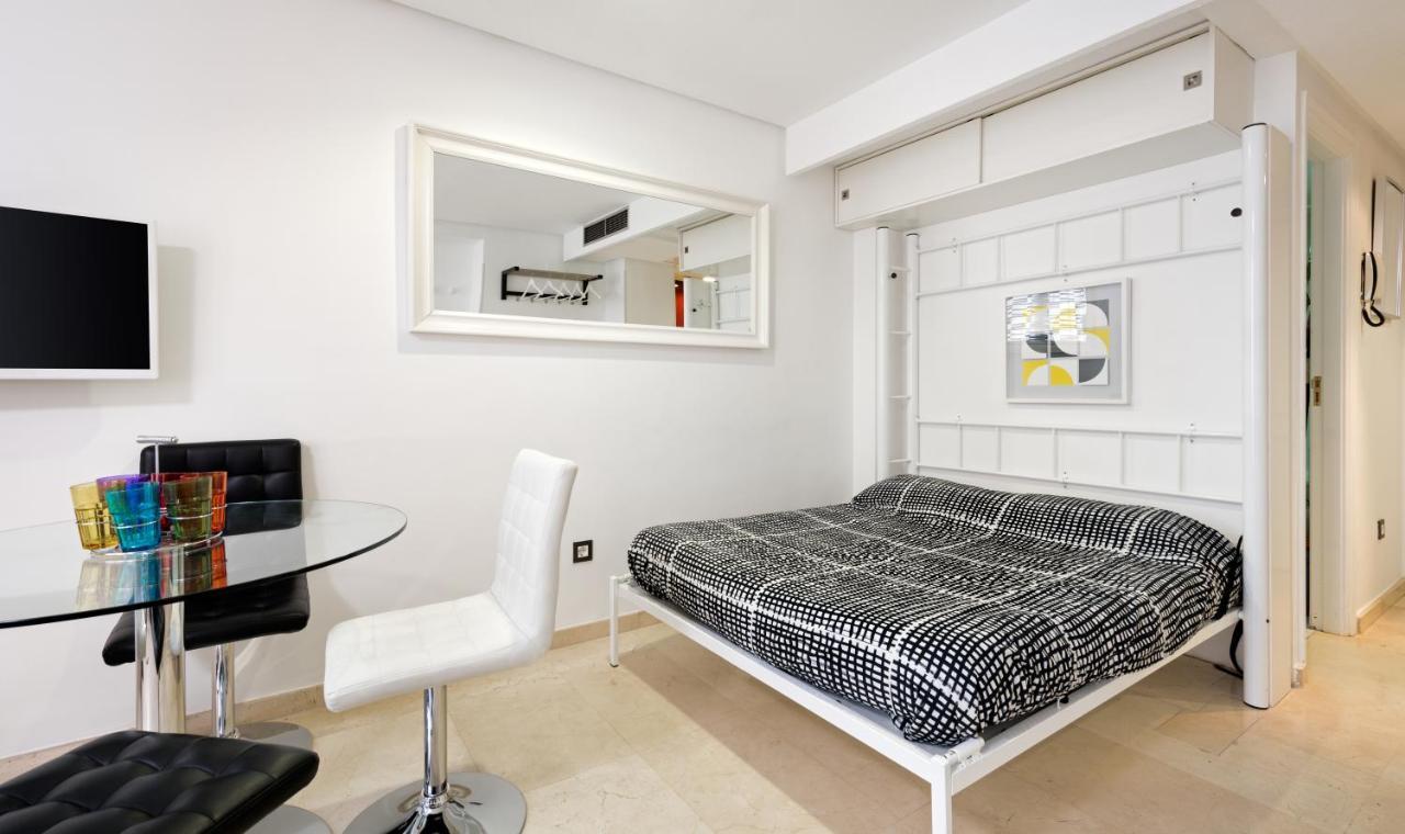 Ferienwohnung Retiro-Ibiza Alquiler Temporal-Hospitales Madrid Exterior foto